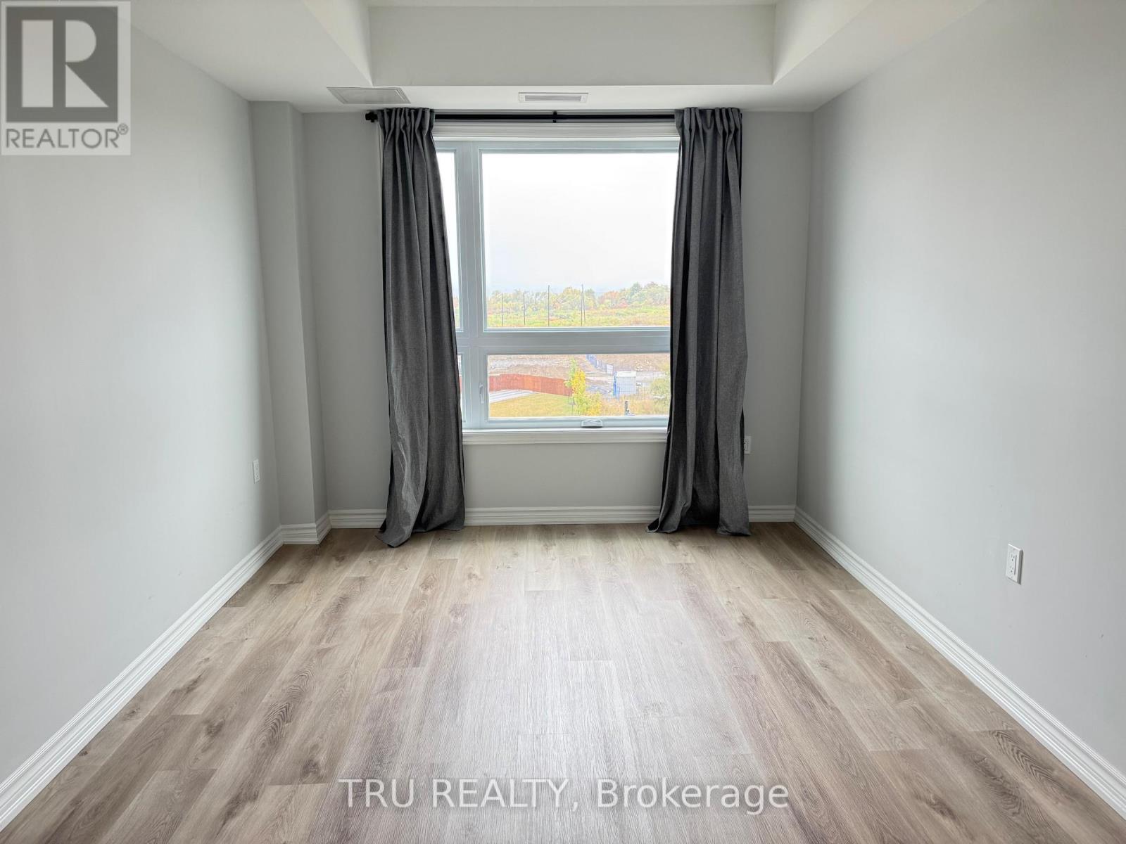 417 - 1350 Hemlock Road, Ottawa, Ontario  K1K 5C2 - Photo 11 - X12371509