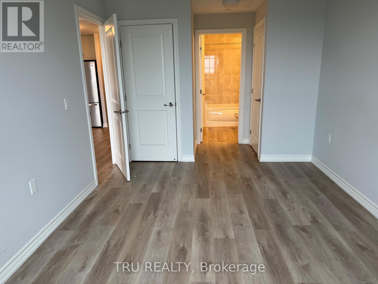 417 - 1350 Hemlock Road, Ottawa, Ontario  K1K 5C2 - Photo 13 - X12371509