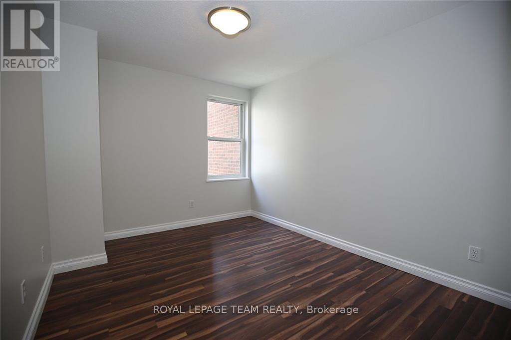1003 - 1100 Ambleside Drive, Ottawa, Ontario  K2B 8G6 - Photo 25 - X12420271