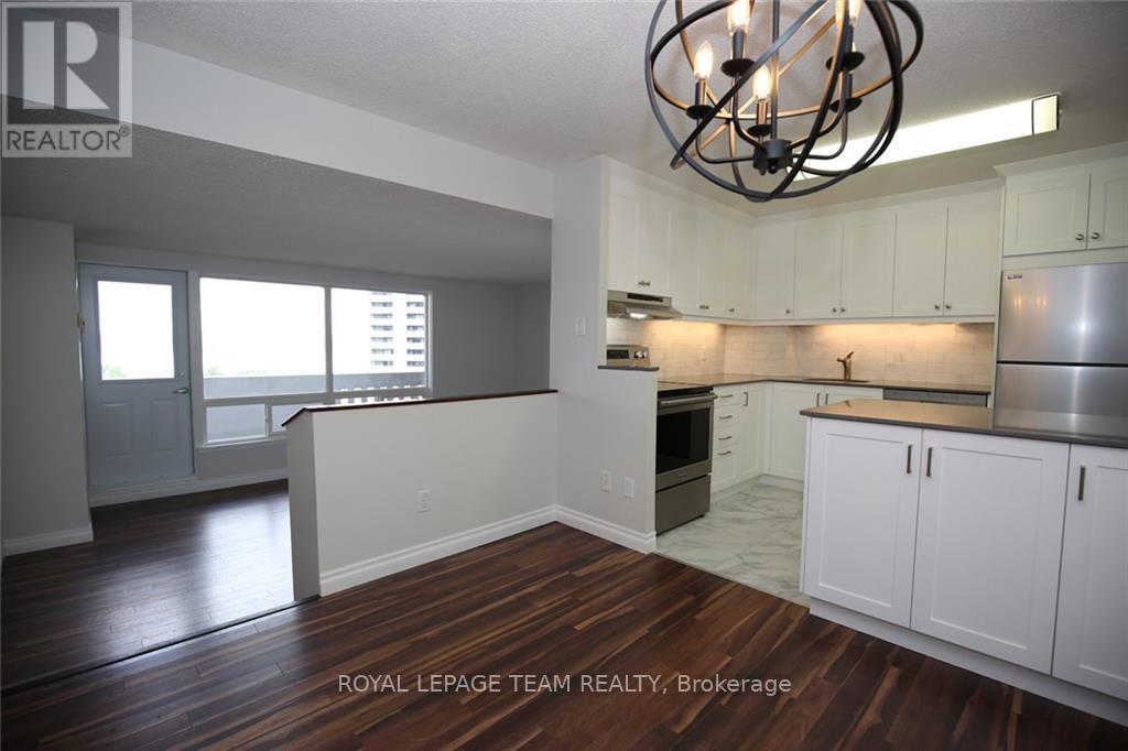 1003 - 1100 Ambleside Drive, Ottawa, Ontario  K2B 8G6 - Photo 2 - X12420271