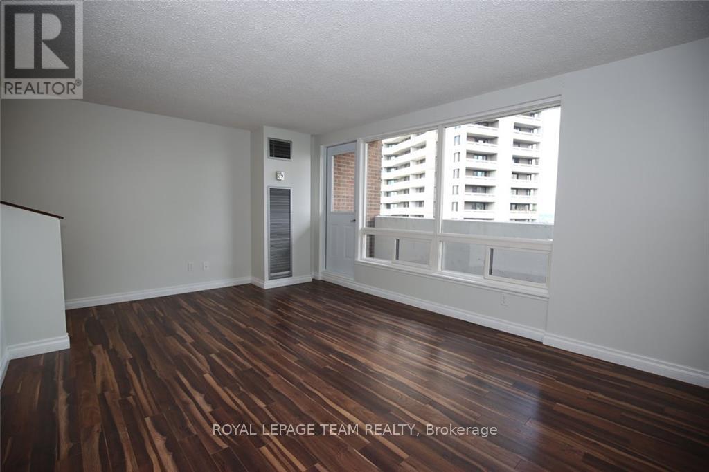 1003 - 1100 Ambleside Drive, Ottawa, Ontario  K2B 8G6 - Photo 19 - X12420271