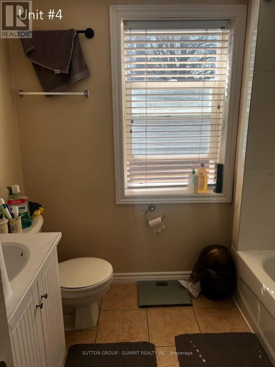 68 Ninth Street, Toronto, Ontario  M8V 3E3 - Photo 18 - W12420307