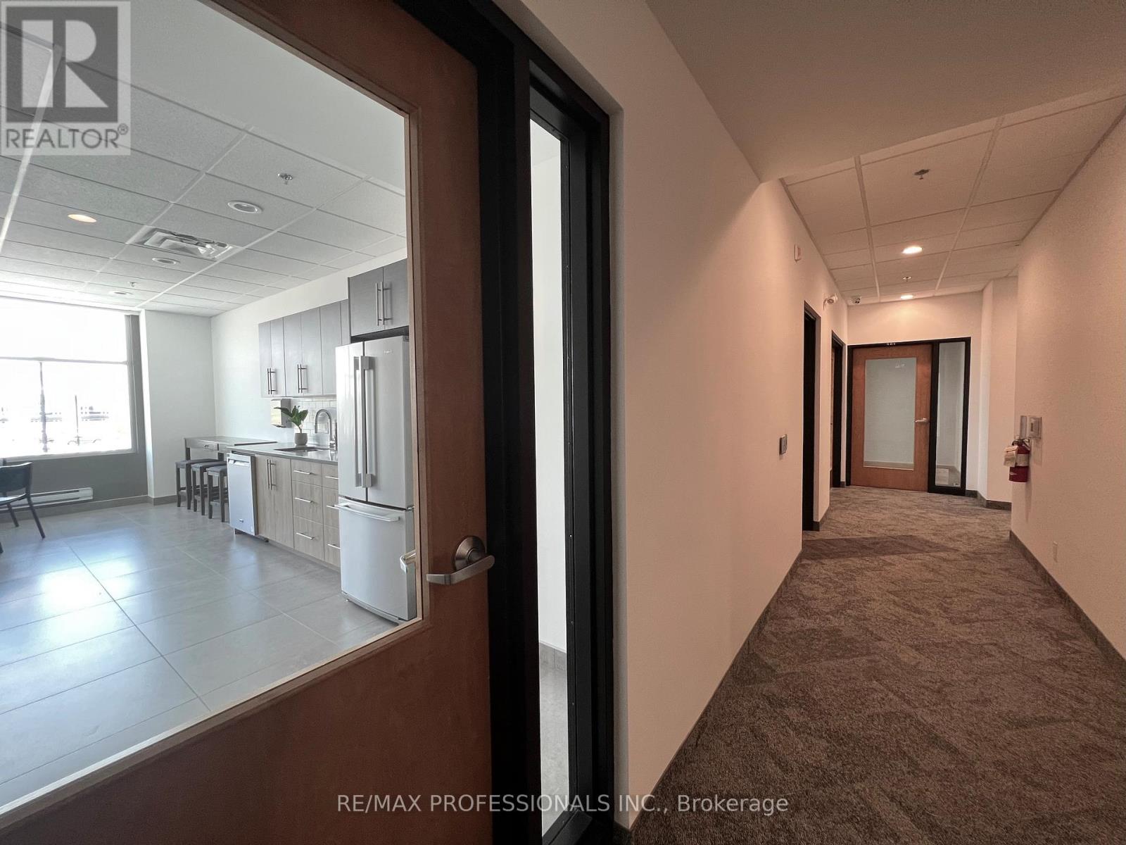 209 (Office Room 1) - 3495 Rebecca Street, Oakville, Ontario  L6L 0H5 - Photo 9 - W12420309