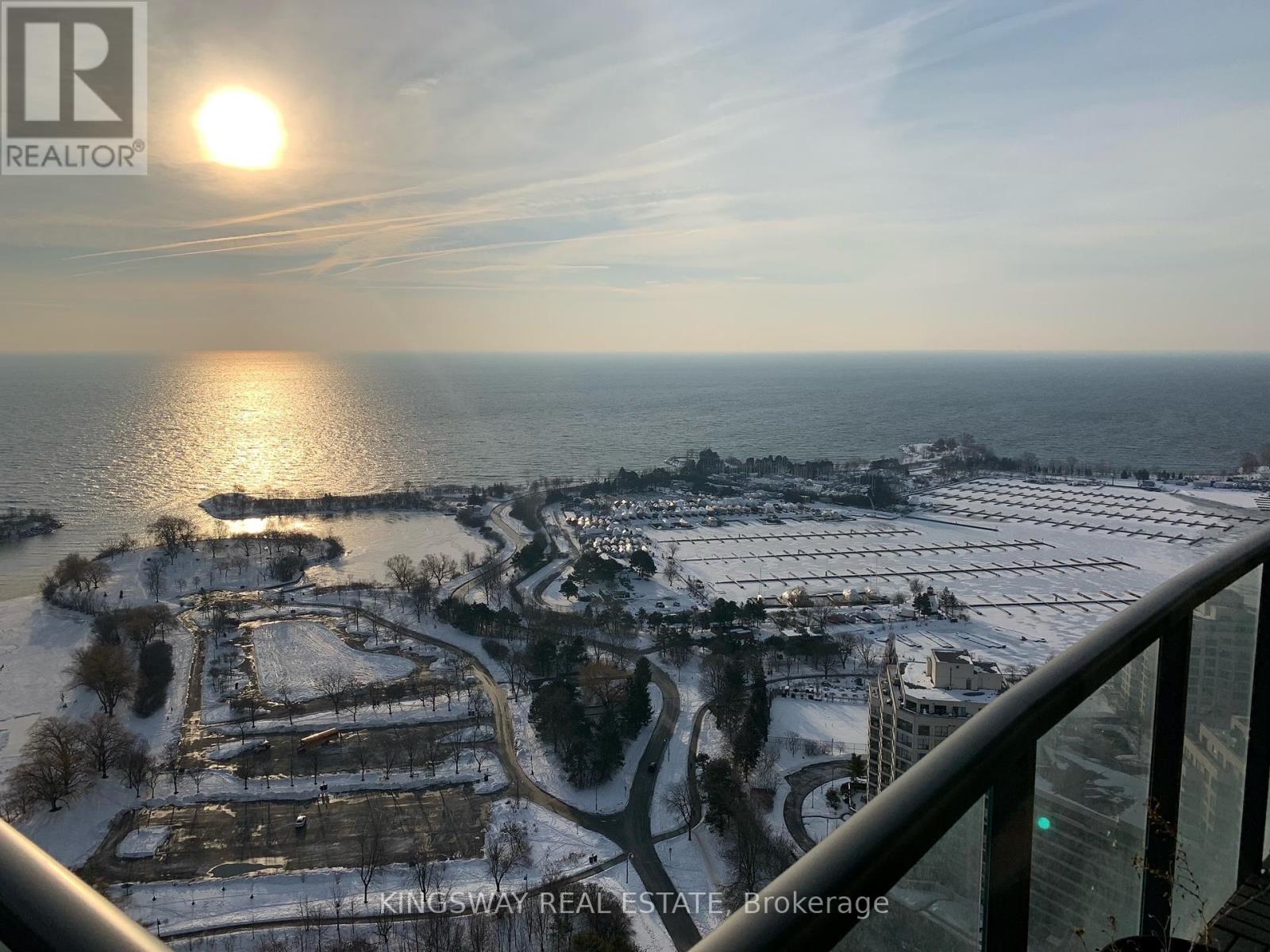 3707 - 2230 Lake Shore Boulevard W, Toronto, Ontario  M8V 0B2 - Photo 3 - W12420317