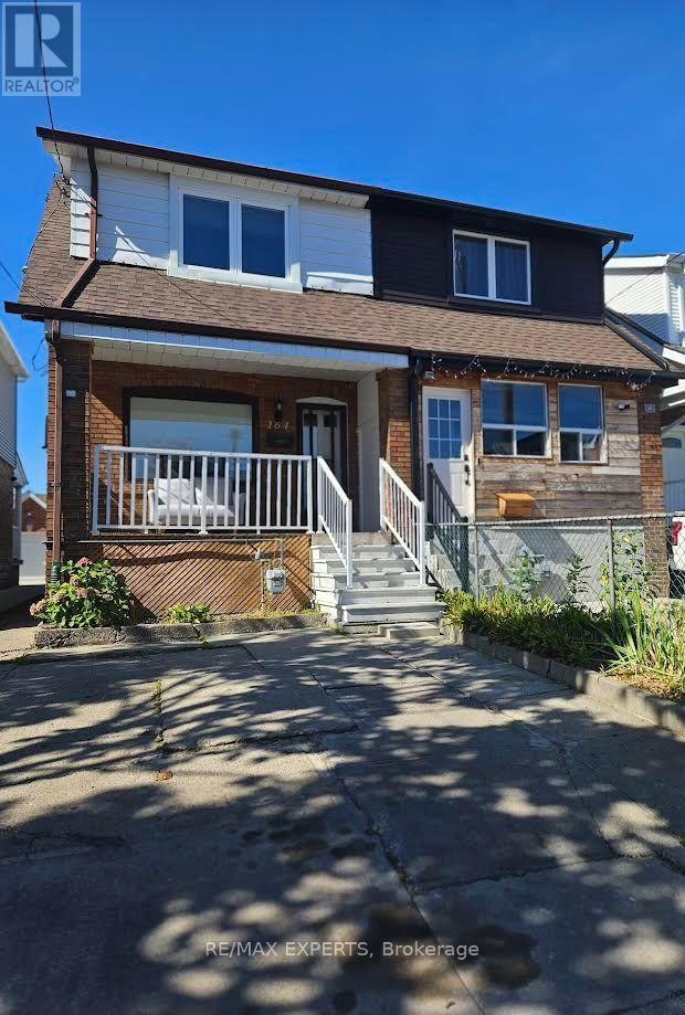 MAIN - 164 PRESCOTT AVENUE, Toronto, Ontario
