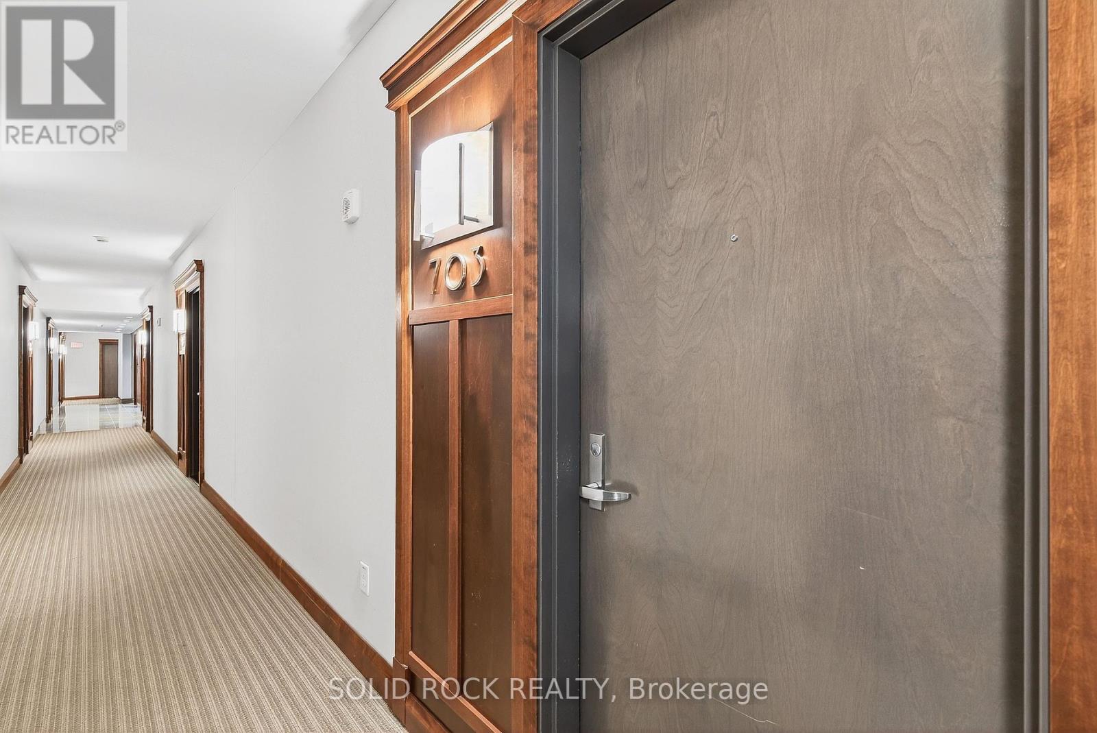 703 - 238 Besserer Street, Ottawa, Ontario  K1N 6B1 - Photo 10 - X12420352