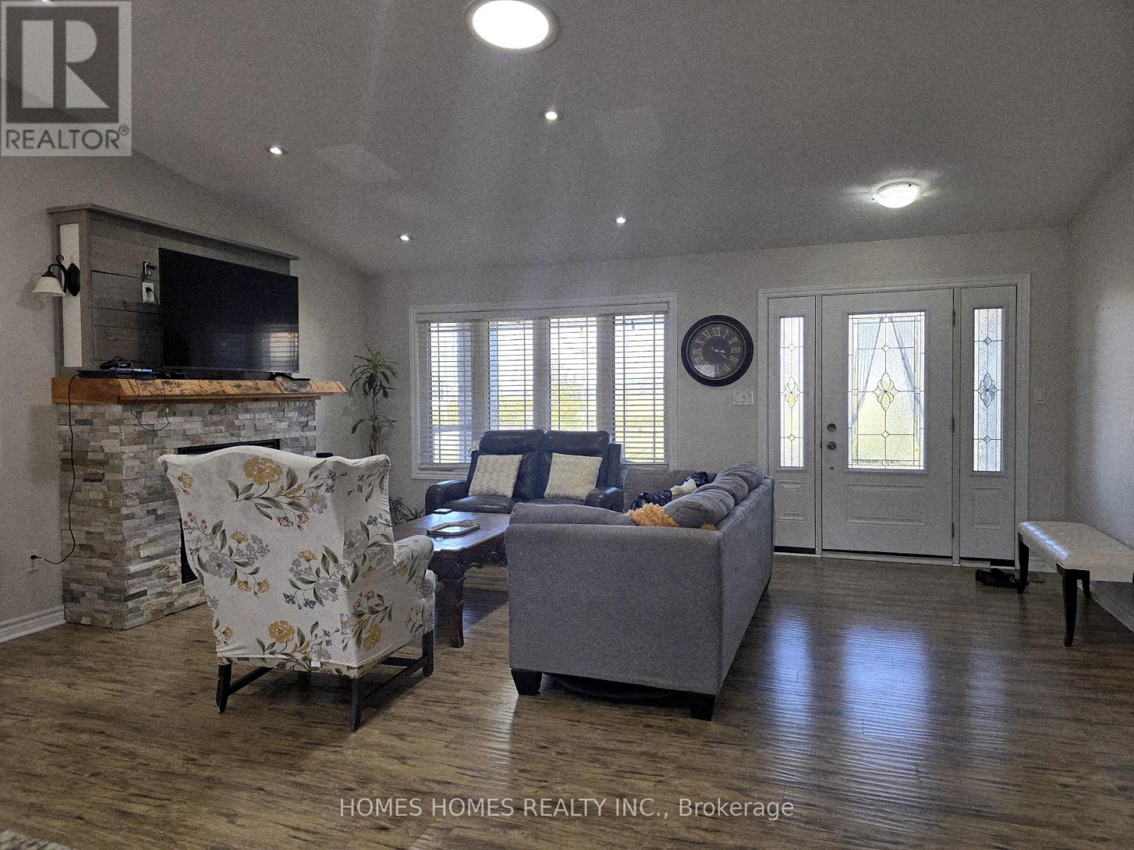 192 Ruby's Crescent, Wellington North, Ontario  N0G 2L2 - Photo 8 - X12420272