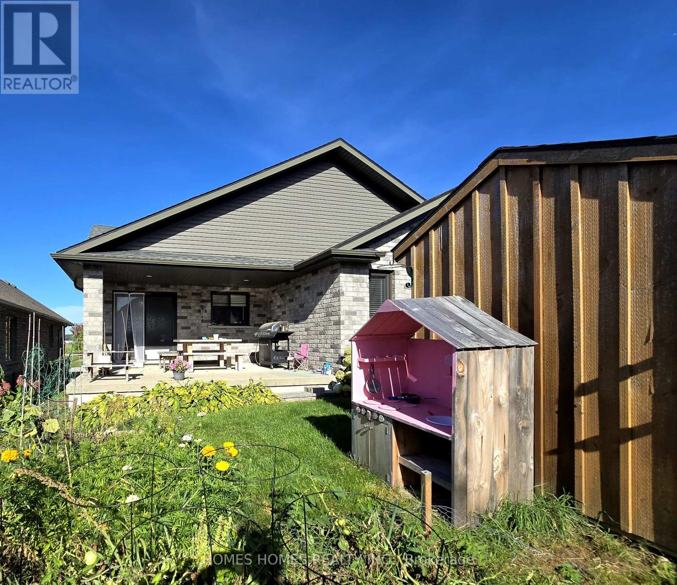 192 Ruby's Crescent, Wellington North, Ontario  N0G 2L2 - Photo 47 - X12420272