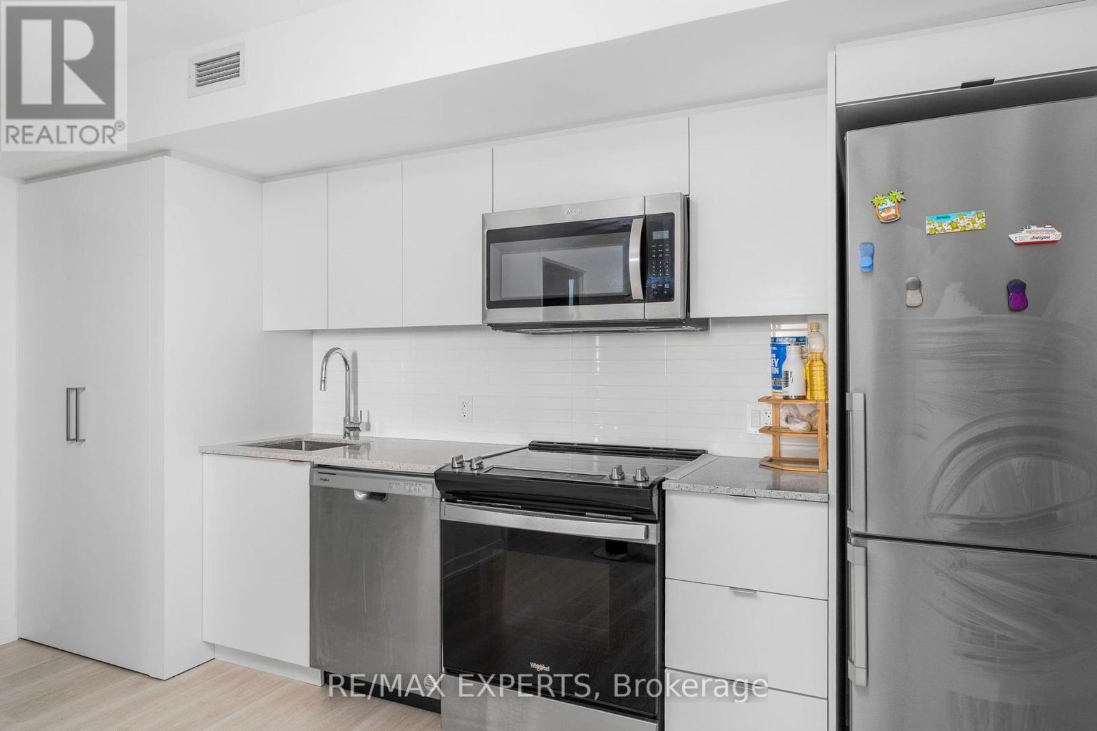 1107 - 500 Wilson Avenue N, Toronto, Ontario  M3H 0E5 - Photo 14 - C12411941