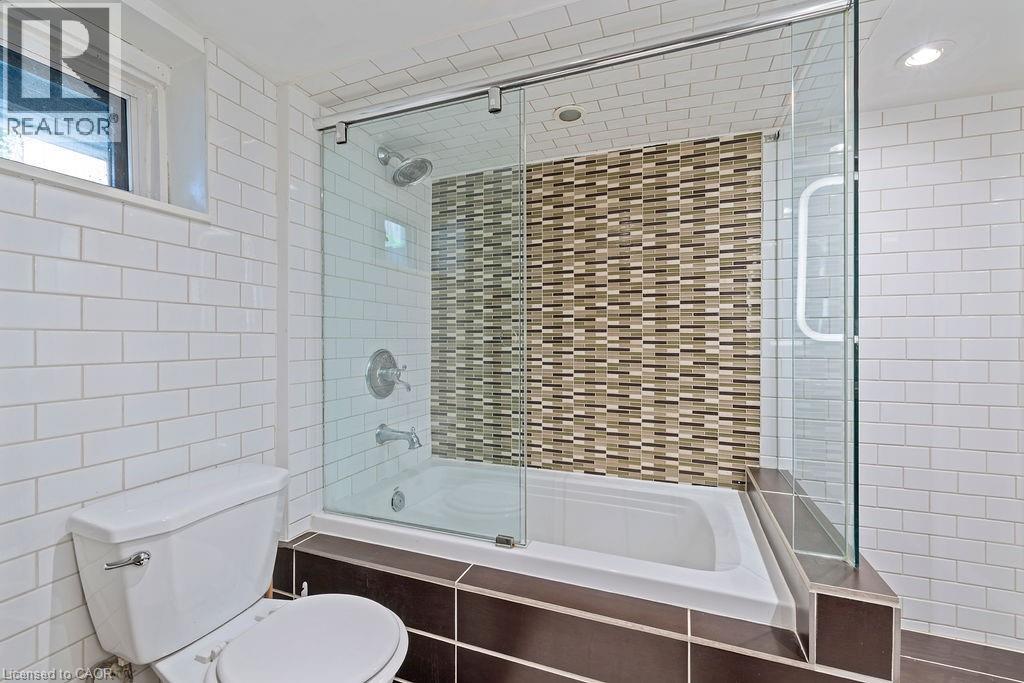 406 Margueretta Street, Toronto, Ontario  M6H 3S5 - Photo 23 - 40772434