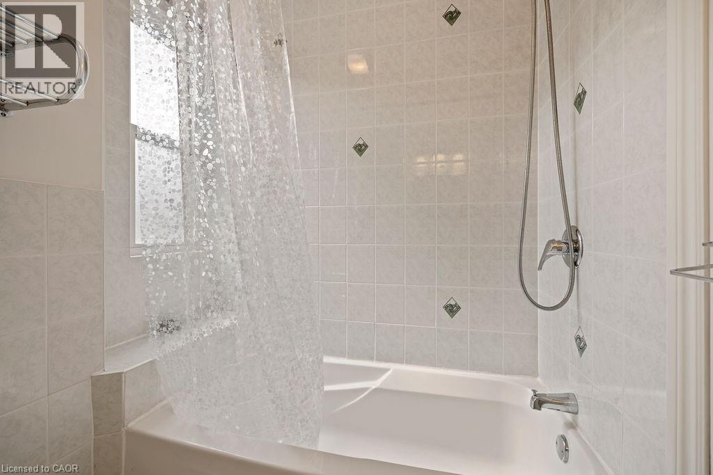 406 Margueretta Street, Toronto, Ontario  M6H 3S5 - Photo 35 - 40772434