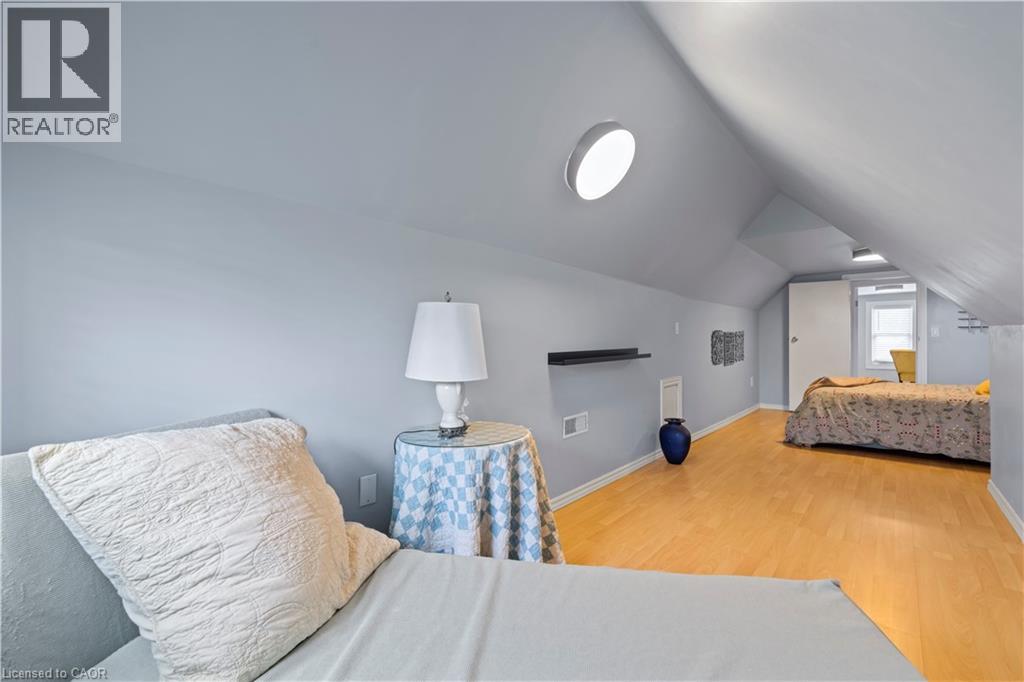 406 Margueretta Street, Toronto, Ontario  M6H 3S5 - Photo 46 - 40772434