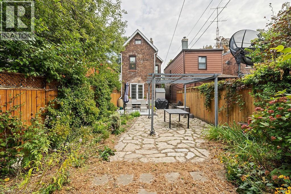 406 Margueretta Street, Toronto, Ontario  M6H 3S5 - Photo 47 - 40772434