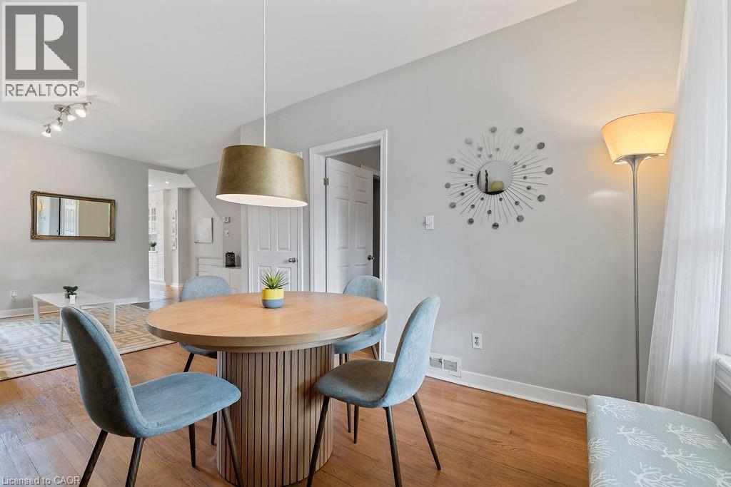 406 Margueretta Street, Toronto, Ontario  M6H 3S5 - Photo 8 - 40772434