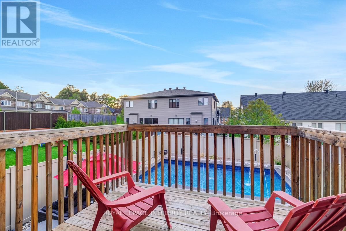 547 Parade Drive, Ottawa, Ontario  K2S 0X8 - Photo 43 - X12420354