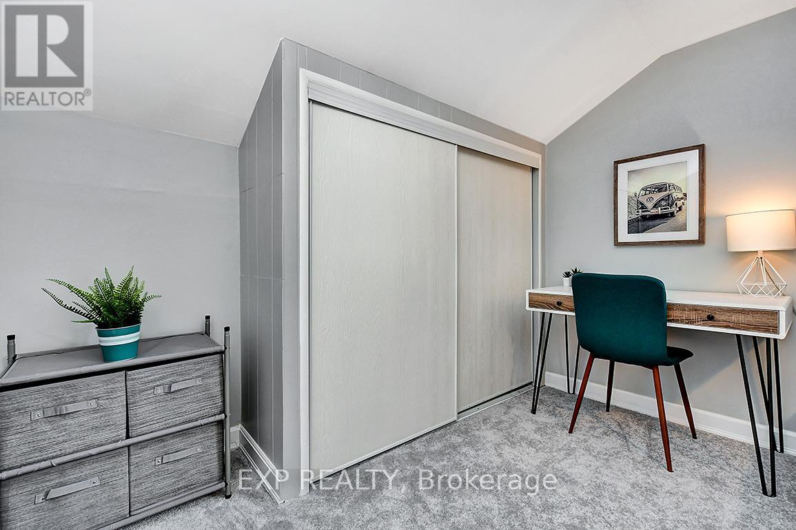 566 Kirkwood Avenue, Ottawa, Ontario  K1Z 5X4 - Photo 22 - X12420375