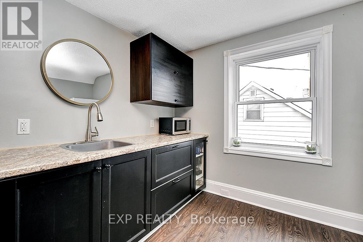566 Kirkwood Avenue, Ottawa, Ontario  K1Z 5X4 - Photo 26 - X12420375
