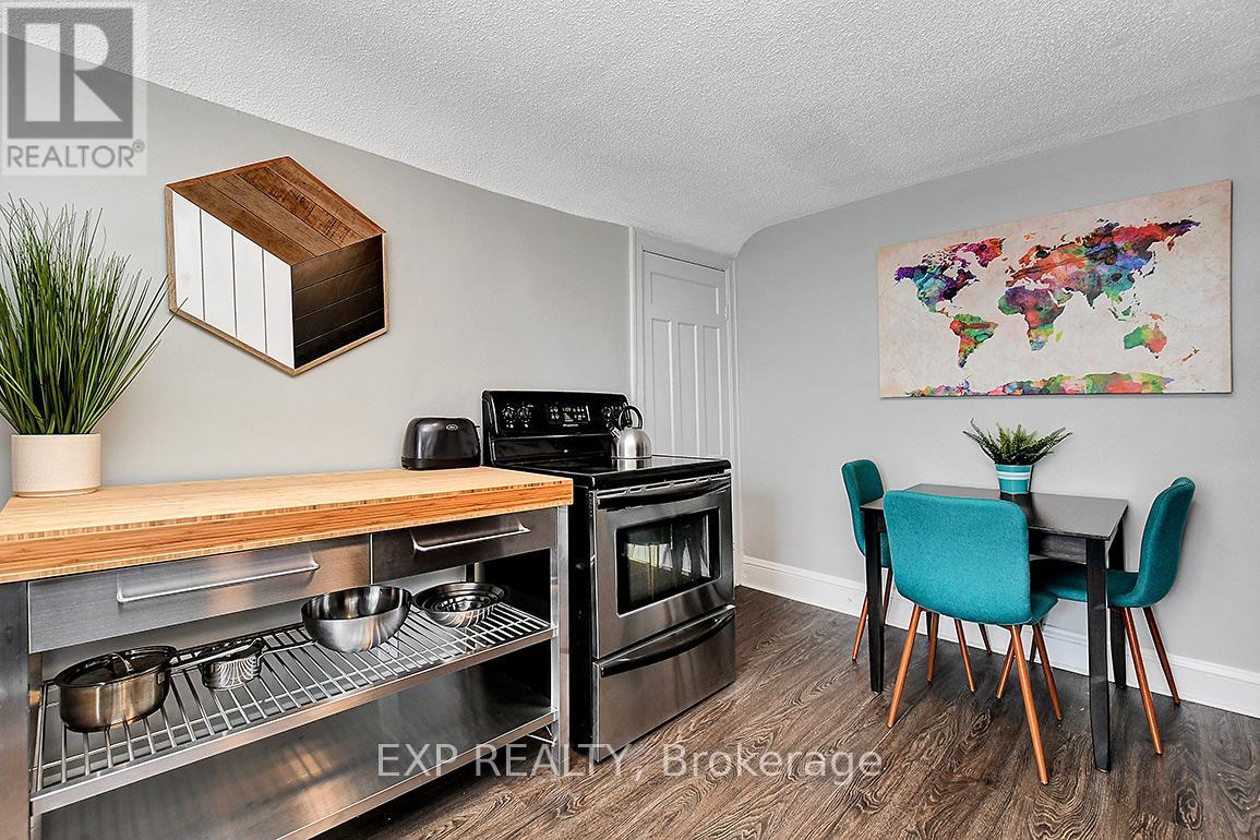 566 Kirkwood Avenue, Ottawa, Ontario  K1Z 5X4 - Photo 28 - X12420375