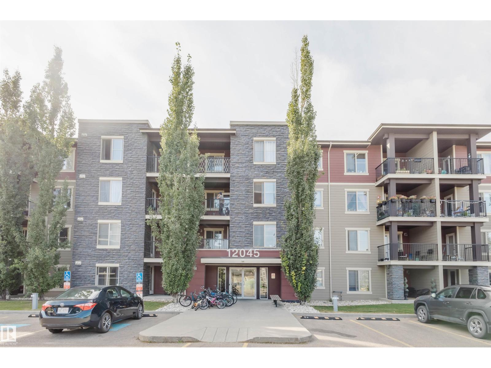 #301 12045 22 AV SW, Edmonton, Alberta