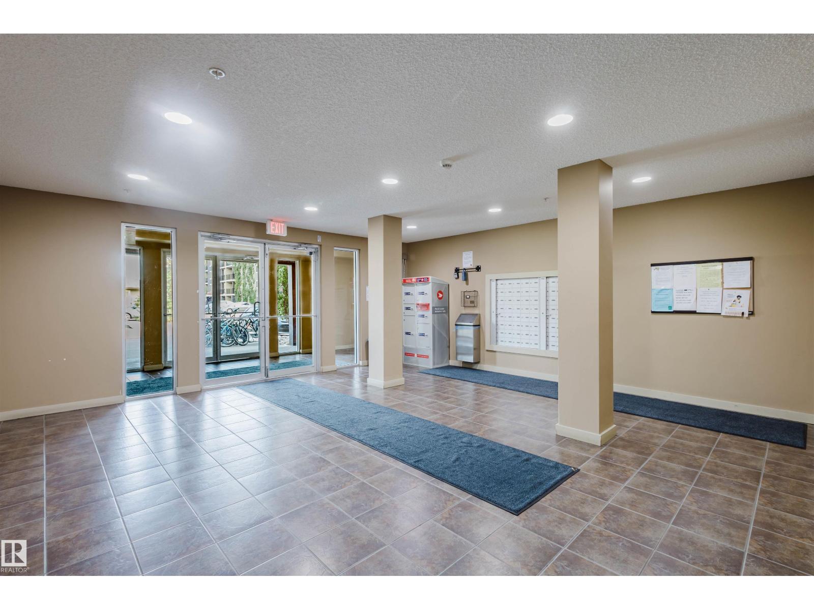 #301 12045 22 Av Sw, Edmonton, Alberta  T6W 2Y2 - Photo 4 - E4459001