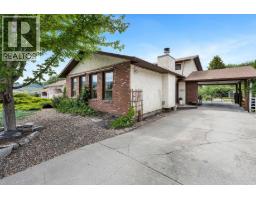 2916 Allenby Way Westmount, Vernon, Ca