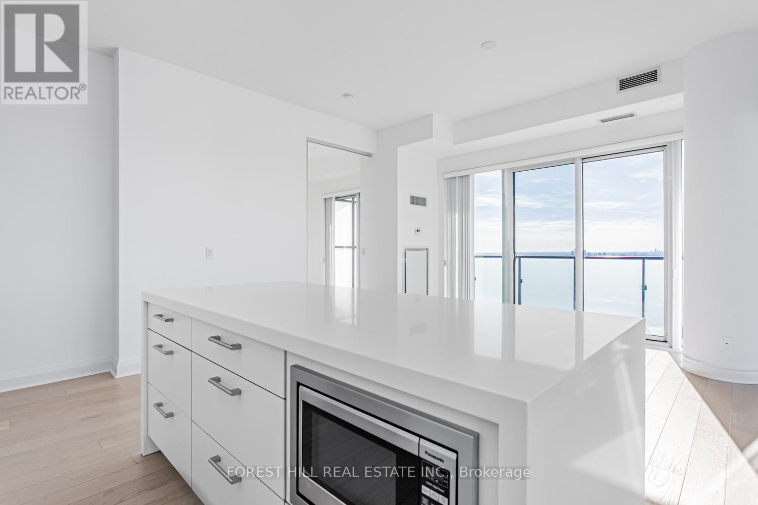 4305 - 65 St Mary Street, Toronto (Bay Street Corridor), Ontario  M5S 0A6 - Photo 9 - C12418742
