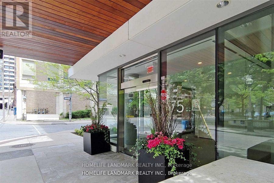 608 - 75 St Nicholas Street, Toronto, Ontario  M4Y 0A5 - Photo 11 - C12420359