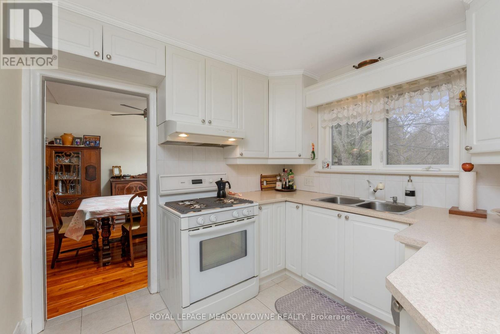 208 Martin Street, King, Ontario  L7B 1J5 - Photo 17 - N12404957