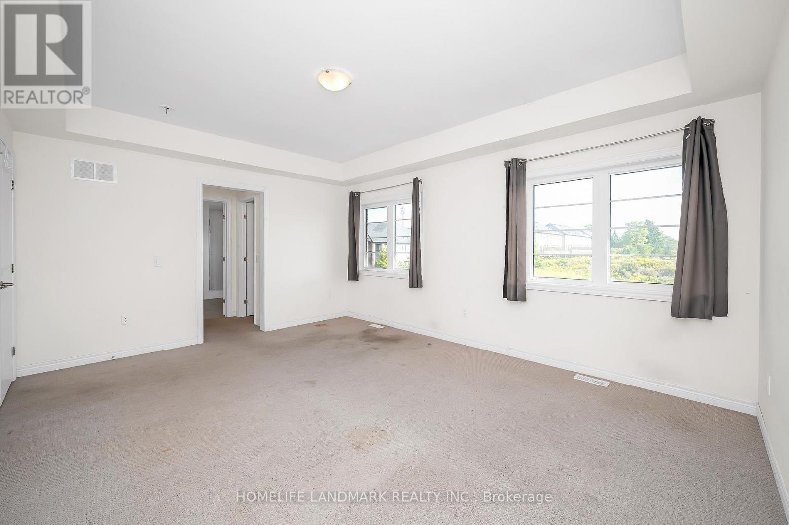 8 Dougherty Court, Hamilton, Ontario  L9K 0H7 - Photo 31 - X12420372
