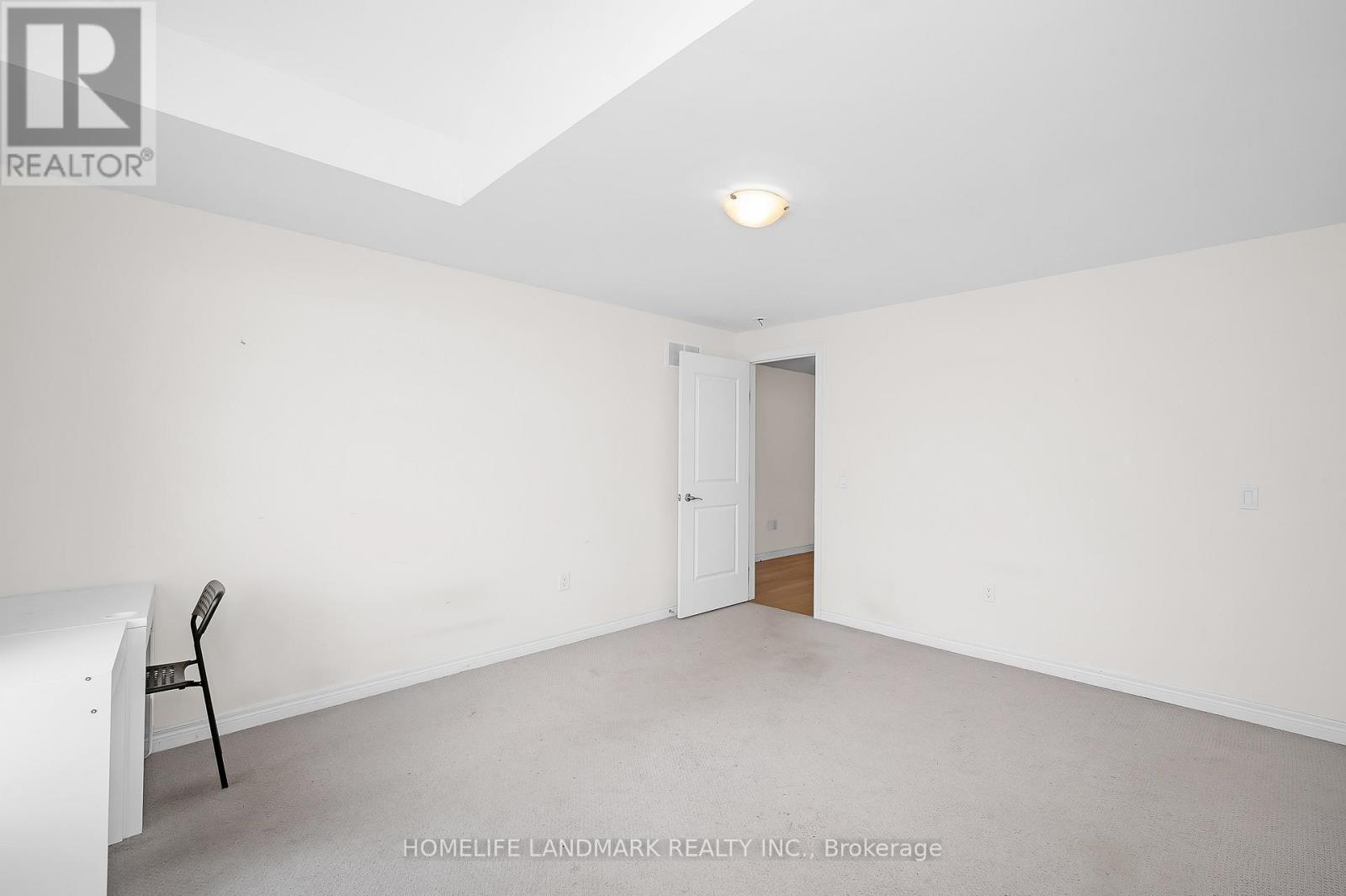 8 Dougherty Court, Hamilton, Ontario  L9K 0H7 - Photo 27 - X12420381