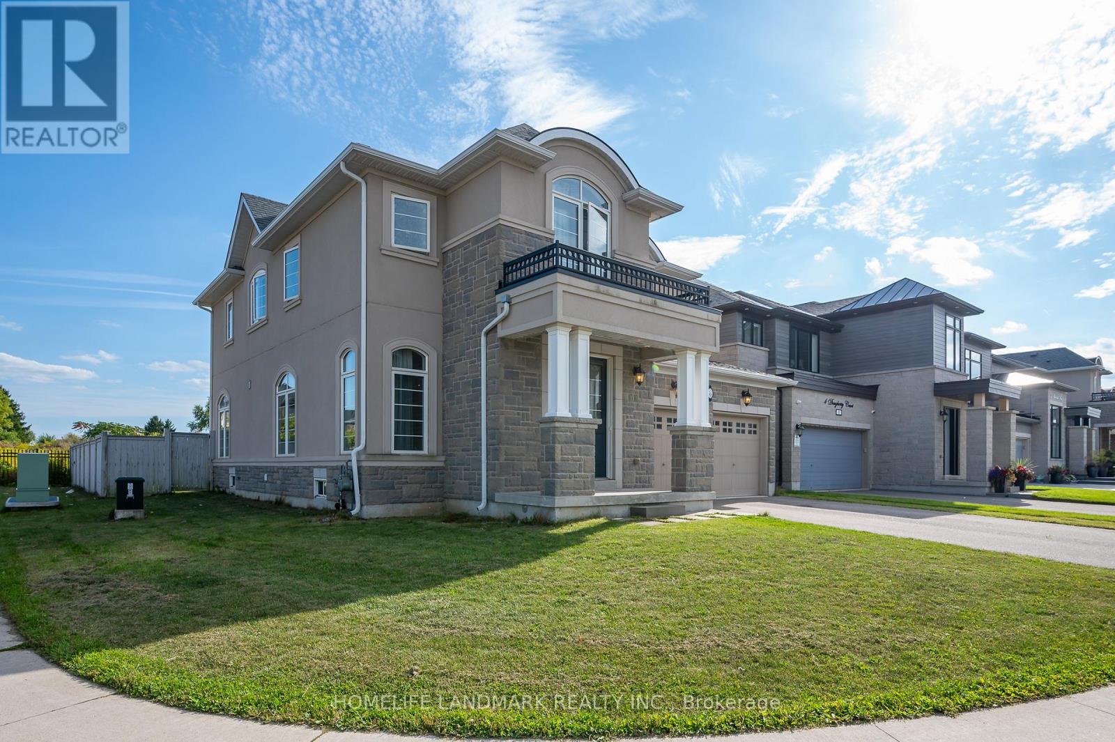8 Dougherty Court, Hamilton, Ontario  L9K 0H7 - Photo 3 - X12420381
