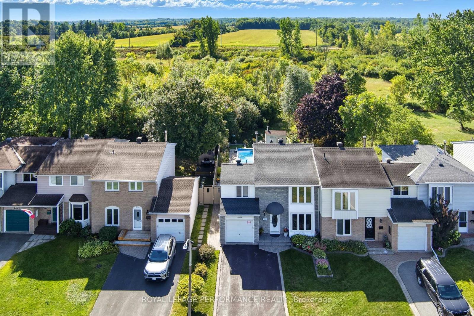 2463 Orient Park Drive, Ottawa, Ontario  K1B 4N2 - Photo 42 - X12418941