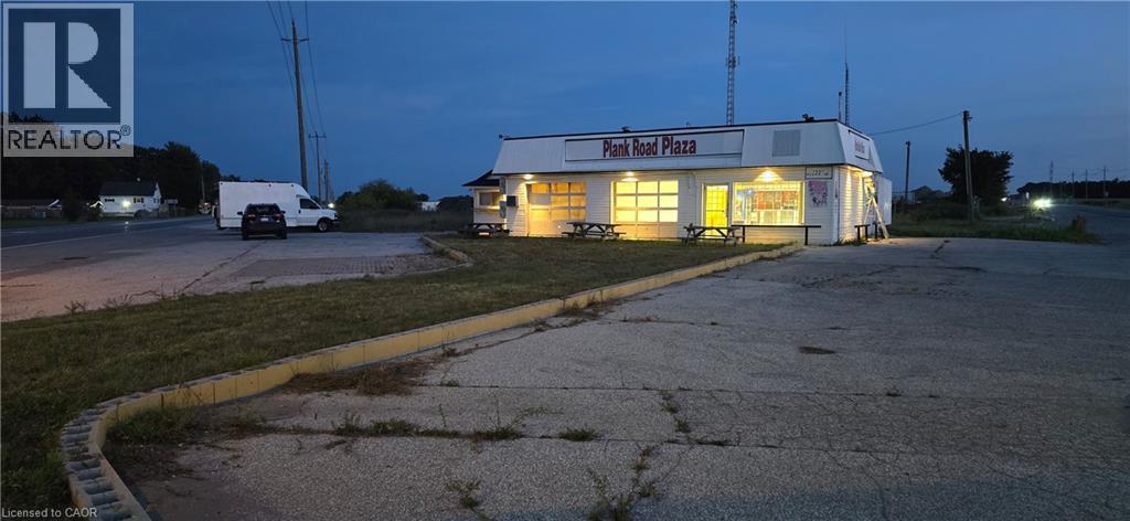 1501 Plank Road, Sarnia, Ontario  N7T 7H5 - Photo 3 - 40772180