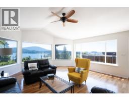 485 Abbs Road, Gibsons, Ca