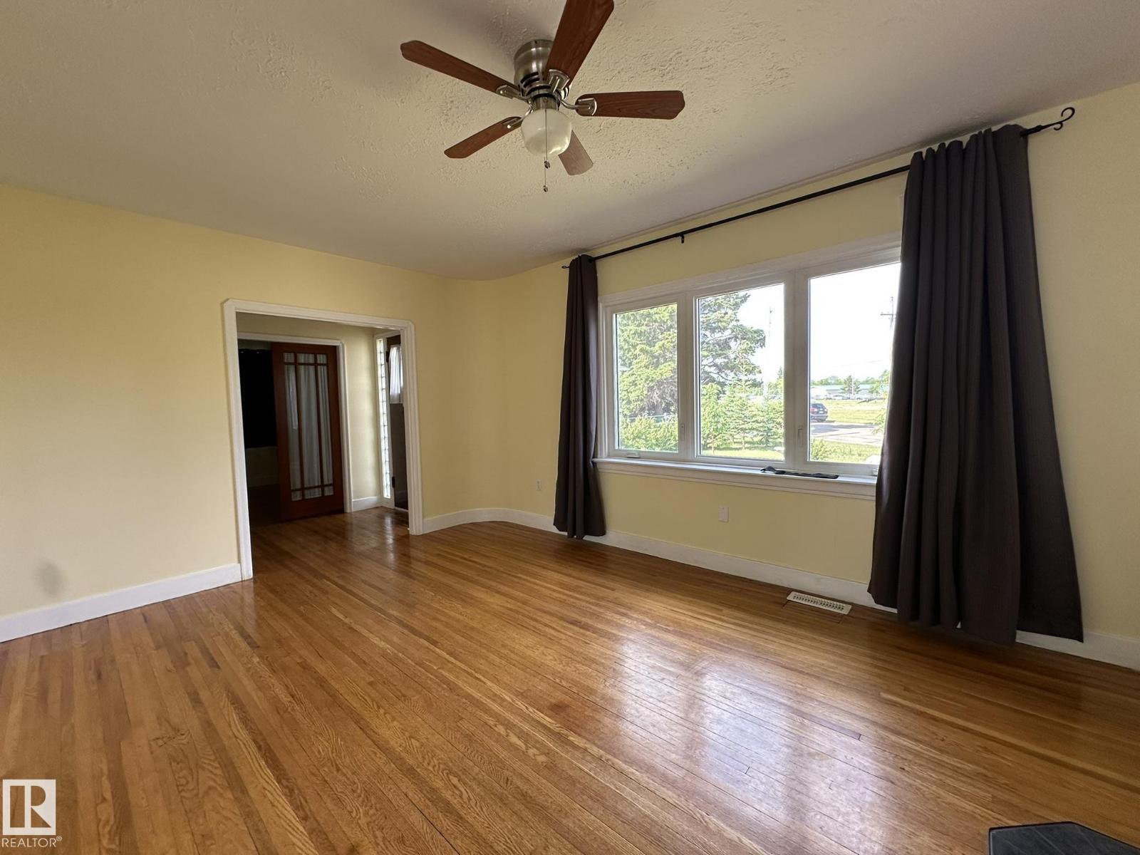 4609 East Railway Dr, Smoky Lake Town, Alberta  T0A 3C0 - Photo 13 - E4459004