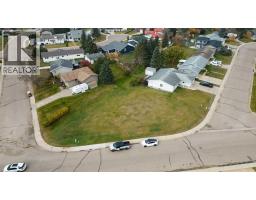 2 Canary Crescent, Sedgewick, Ca