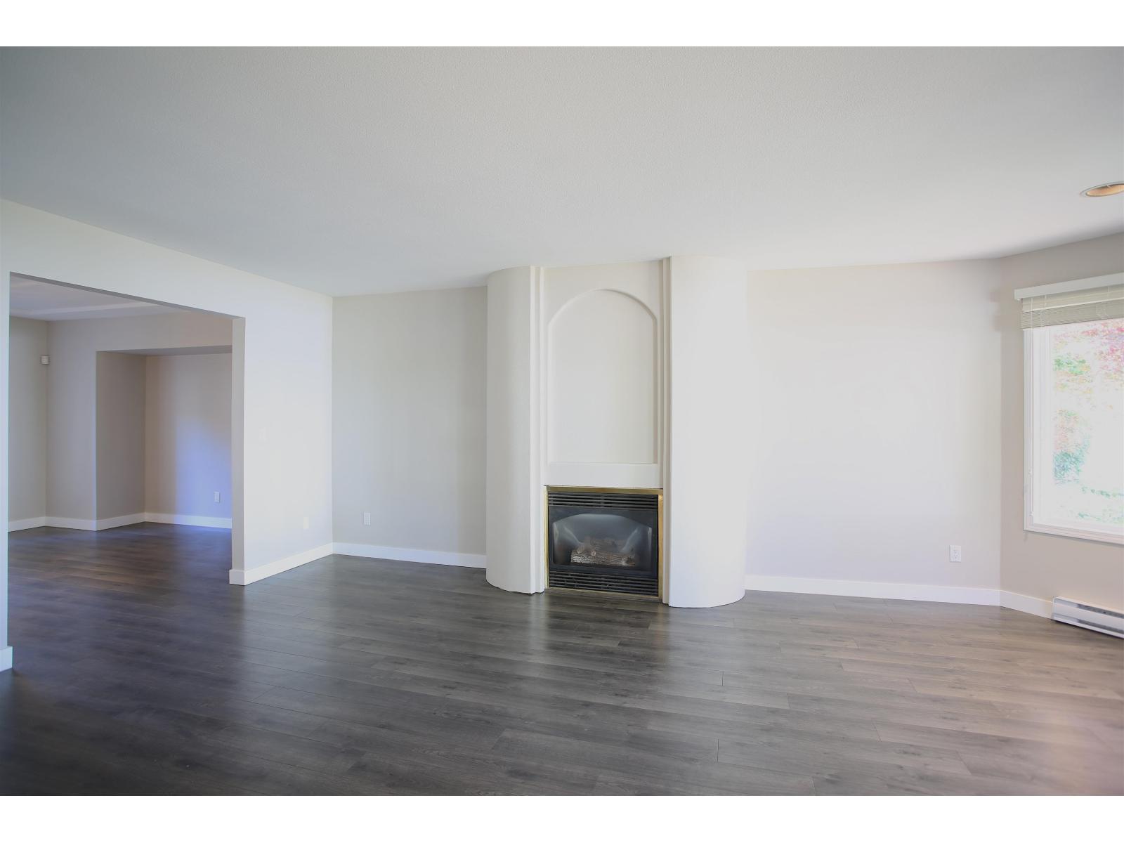 13572 14a Avenue, Surrey, British Columbia  V4A 9E7 - Photo 10 - R3049913