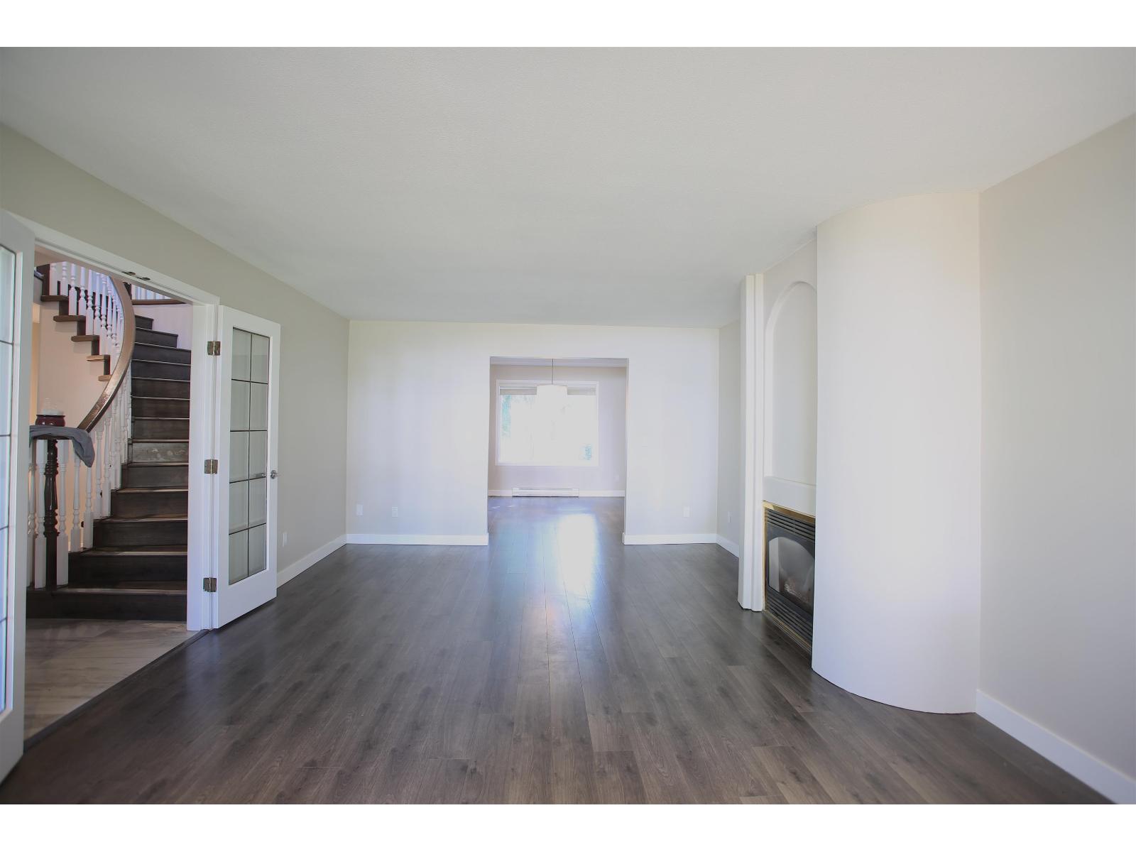 13572 14a Avenue, Surrey, British Columbia  V4A 9E7 - Photo 9 - R3049913