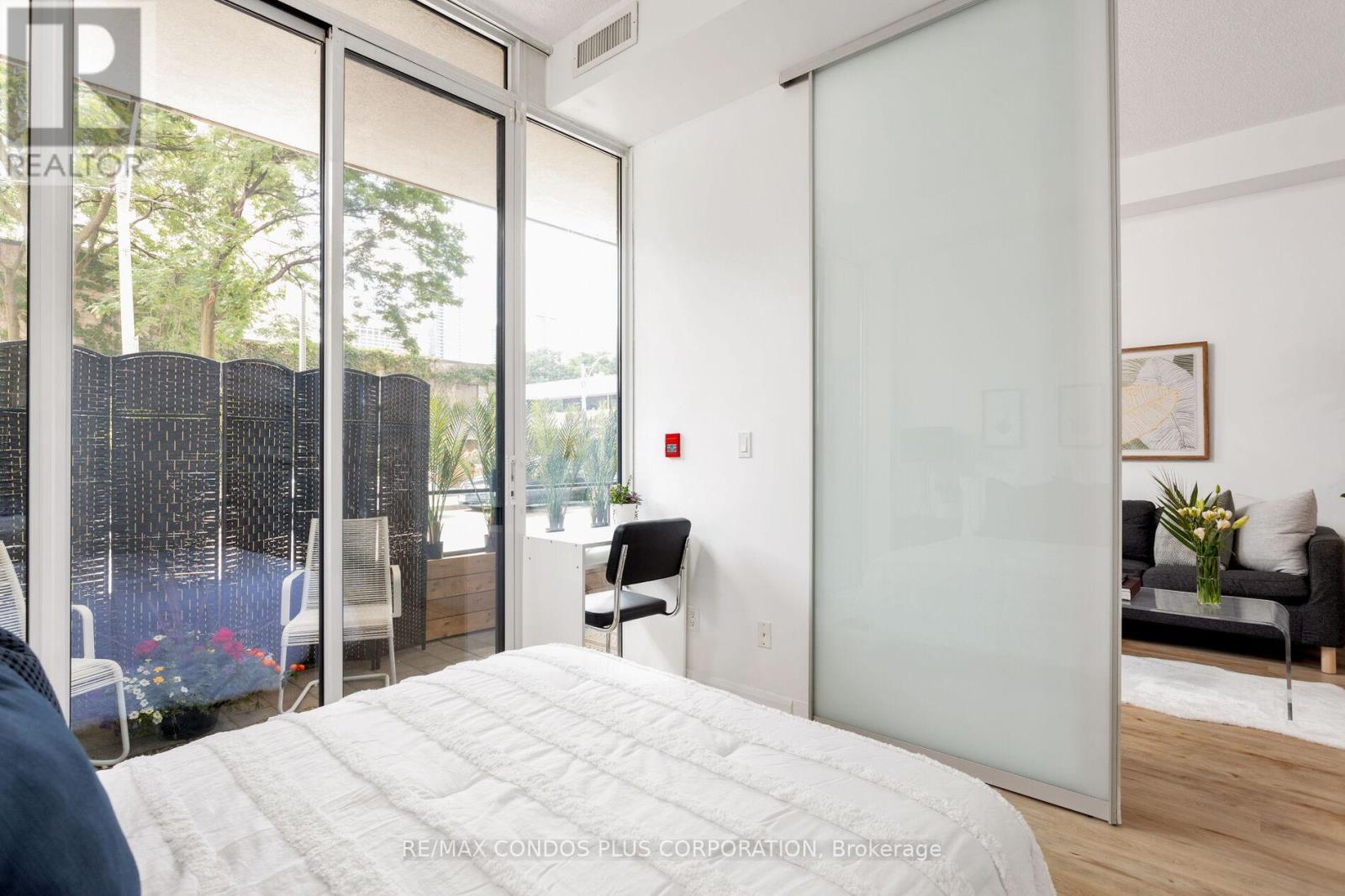 101 - 111 Elizabeth Street, Toronto, Ontario  M5G 1P7 - Photo 16 - C12420386