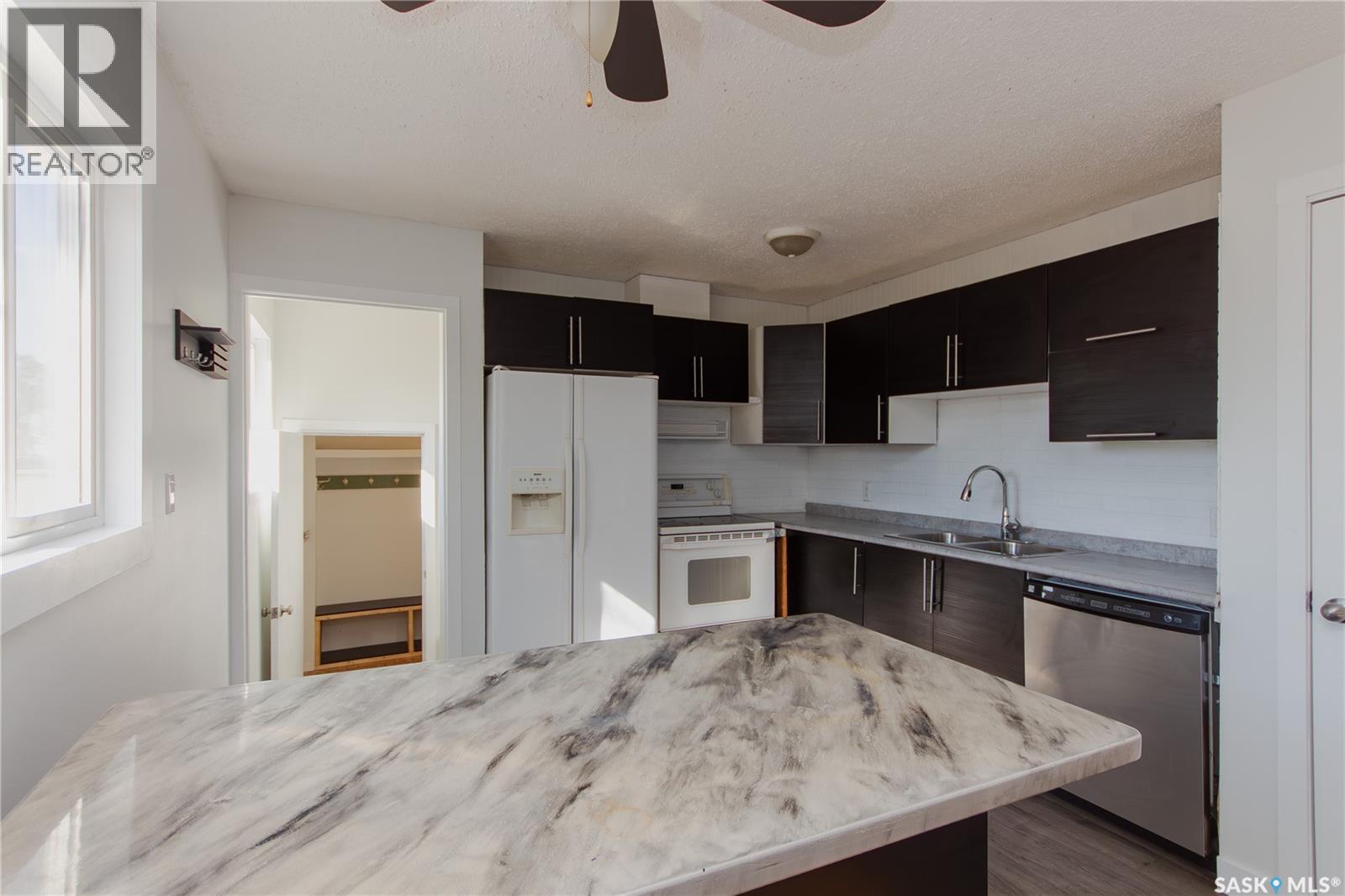 262 21st Street W, Battleford, Saskatchewan  S0M 0E0 - Photo 3 - SK993966