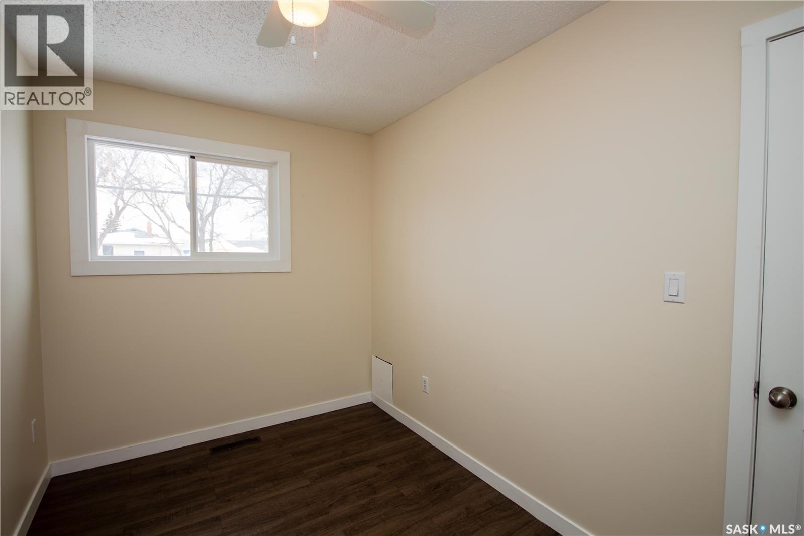 262 21st Street W, Battleford, Saskatchewan  S0M 0E0 - Photo 12 - SK993966