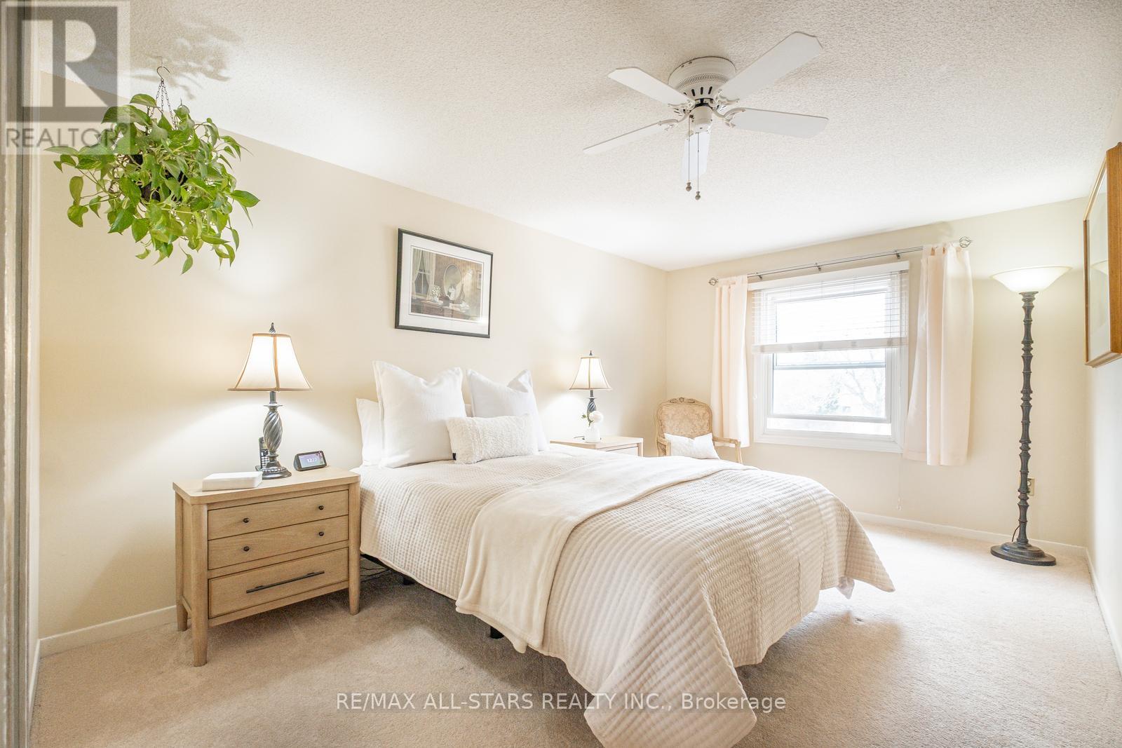 9 Steepleview Crescent, Richmond Hill, Ontario  L4C 9R1 - Photo 22 - N12410853