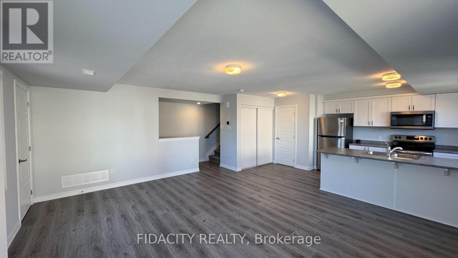 173 Anthracite Private, Ottawa, Ontario  K2J 7B4 - Photo 10 - X12420389