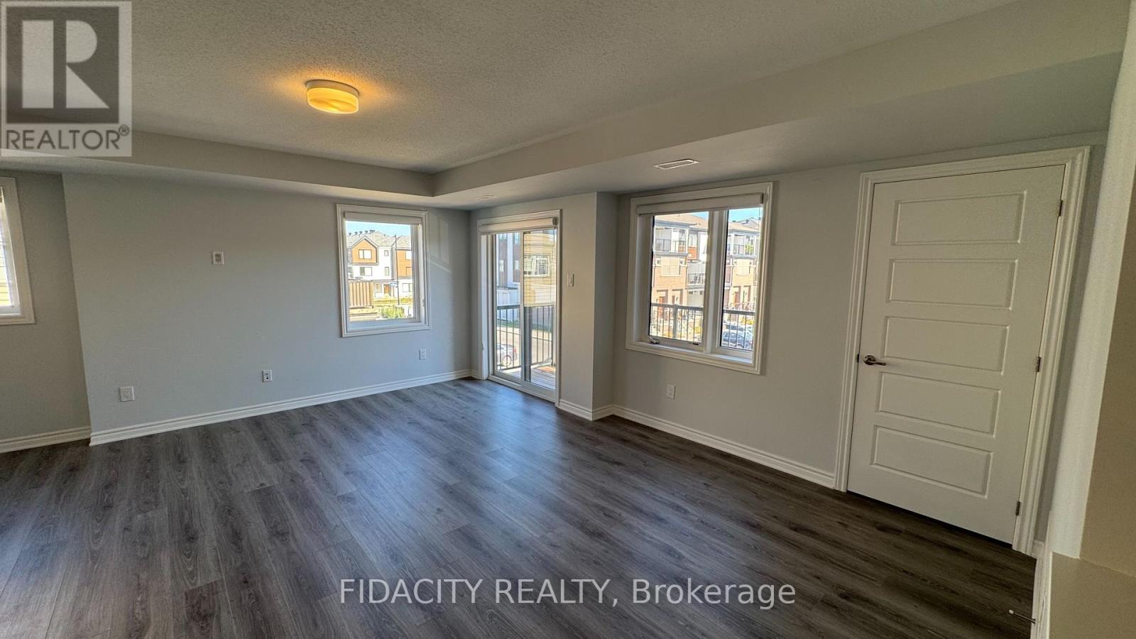 173 Anthracite Private, Ottawa, Ontario  K2J 7B4 - Photo 5 - X12420389