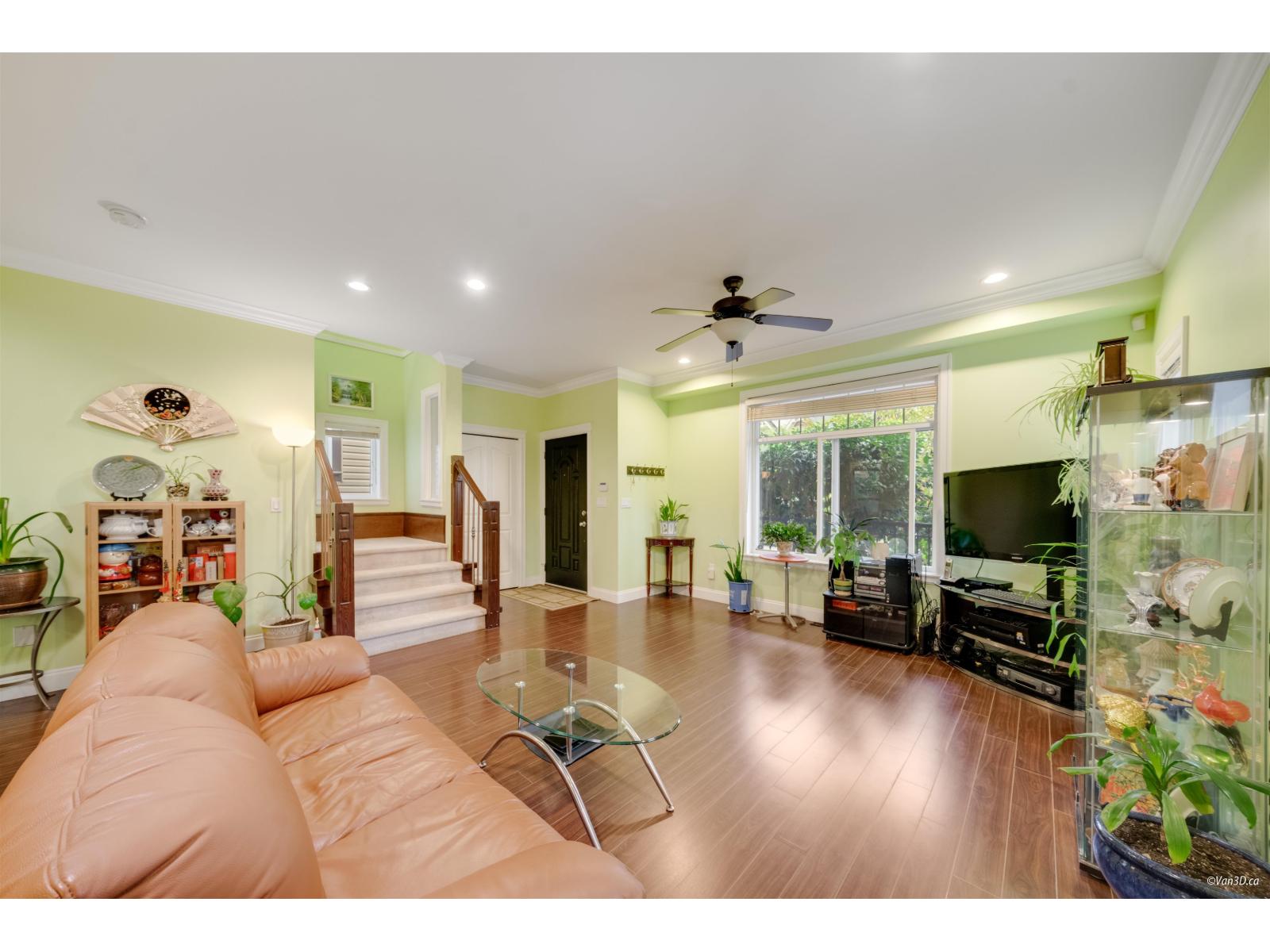 5951 128a Street, Surrey, British Columbia  V3X 0C1 - Photo 4 - R3050626