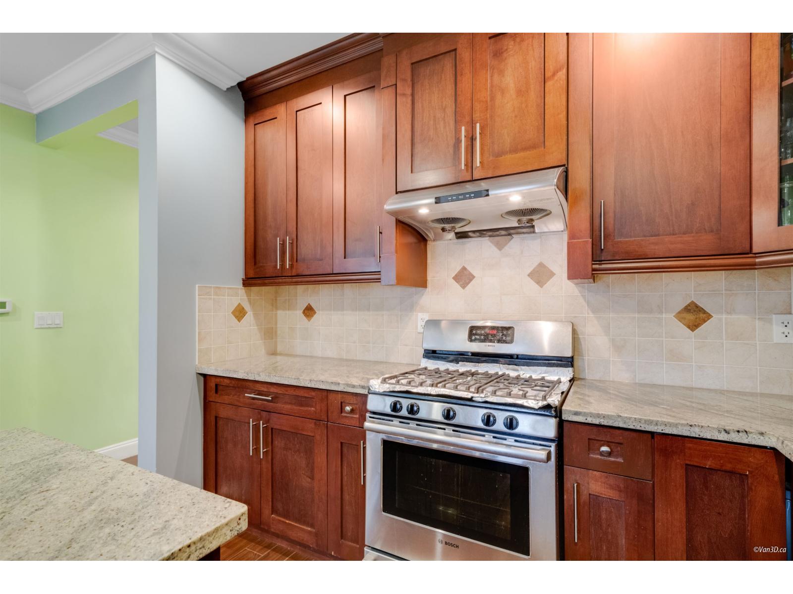 5951 128a Street, Surrey, British Columbia  V3X 0C1 - Photo 12 - R3050626
