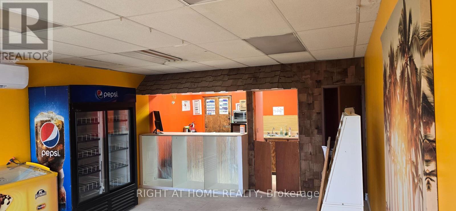 1501 Plank Road, Sarnia, Ontario  N7T 7H5 - Photo 16 - X12420400