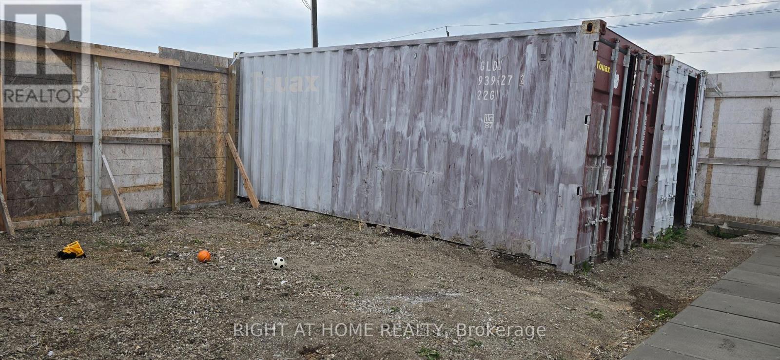 1501 Plank Road, Sarnia, Ontario  N7T 7H5 - Photo 32 - X12420400