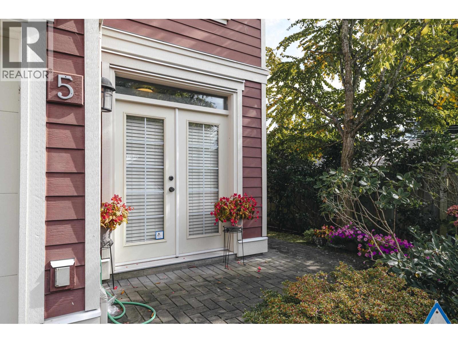 5 9600 NO. 3 ROAD, Richmond, British Columbia