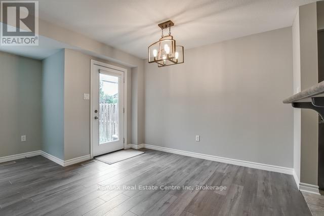 35 Revell Drive, Guelph, Ontario  N1G 0B2 - Photo 16 - X12420415